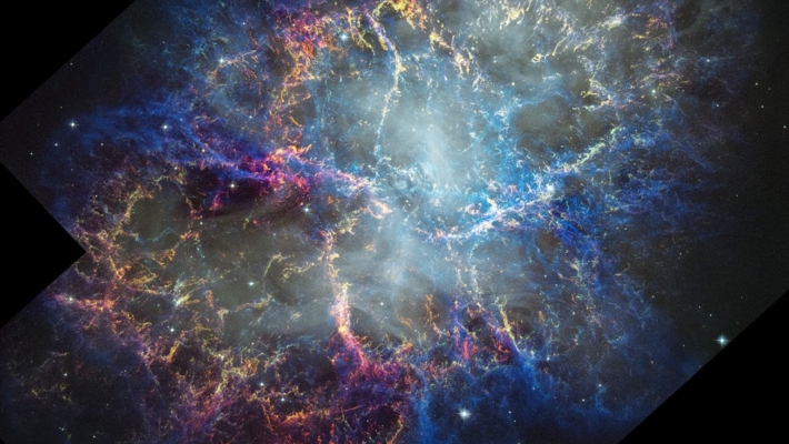 哈伯拍到罕見一幕 蟹狀星雲25年來一直膨脹