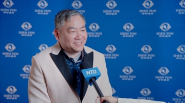 华人观神韵感到震撼骄傲 盼回中国演出