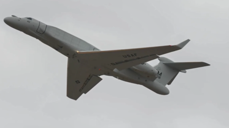 【短訊】美軍電子攻擊機首參戰 成打擊伊朗新利器