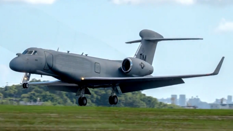 美軍新一代EA-37B電戰機赴中東 中央司令部證實