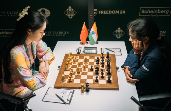 國際棋聯候選人賽第5輪:辛達羅夫強勢領跑