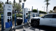 油價不是關鍵？美國電動車市場成長趨緩