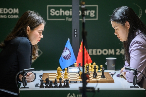 FIDE候選人賽：辛達羅夫、穆茲丘克半程領跑