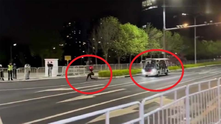 北京機器人馬拉松測試 一車人跟在後面遙控（視頻）