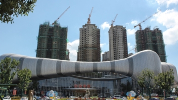 苏州经济崩盘？人去楼空 市民叹：先活着再说（视频）