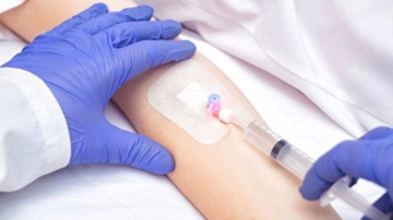 中国男抢救7.5小时用百支止血针 家属质疑