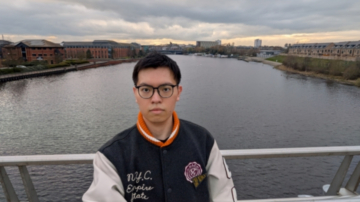 中国留学生海外宣读反共宣言 要习下台