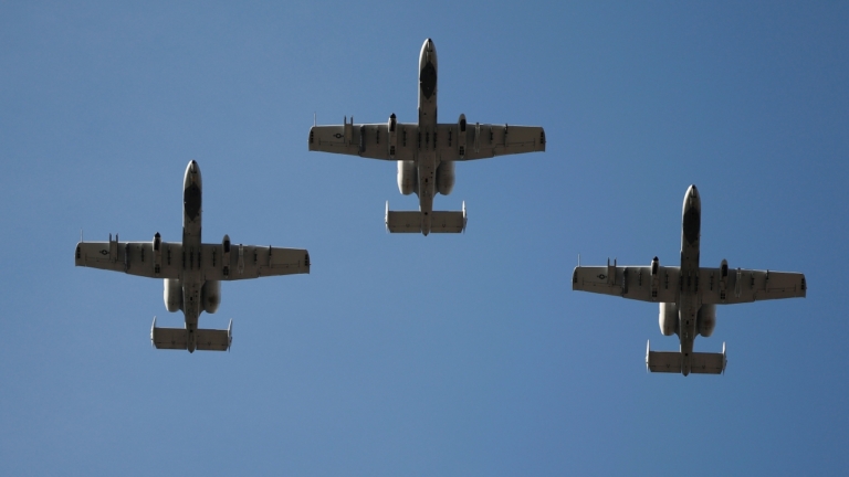 實戰立功：美軍A-10攻擊機延役至2030年