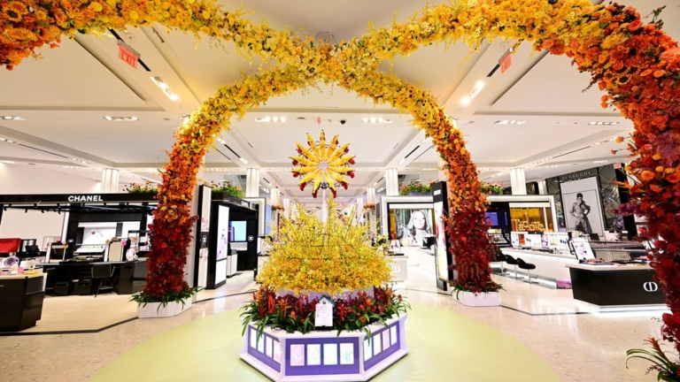第51屆梅西花展登場 商場變身春日花園