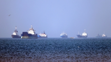 【更新】一艘油轮在阿曼附近海域发生爆炸