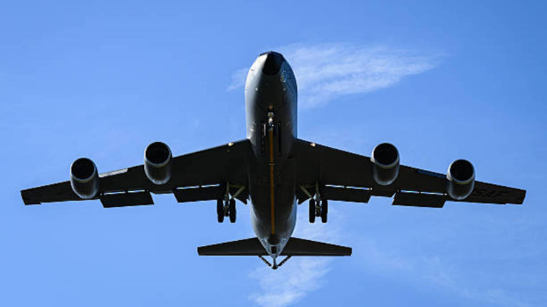 美軍加油機突發緊急訊號 在卡塔爾上空失聯