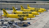 网红号召全民买下Spirit航空 短短几天集资破亿