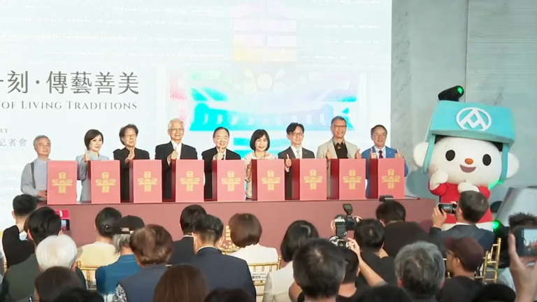 台灣宜蘭傳藝園區年吸百萬人次 用金箔修復傳統建築