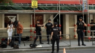 西班牙警方突袭党部 首相桑切斯面临惨败
