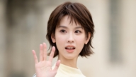 中國女星陳都靈化妝時睡著影片引熱議(視頻)
