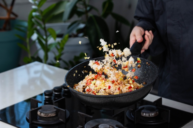 一盤炒飯險喪命!醫揭「這類毒素」可怕真相