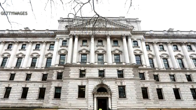 英政府樓驚現秘密攝影機 曾在此批准中共使館