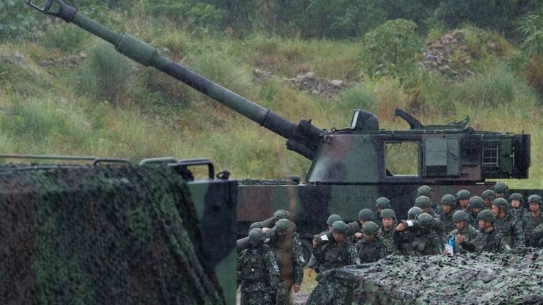台軍海馬士實彈射擊登場 演練反制敵軍登陸