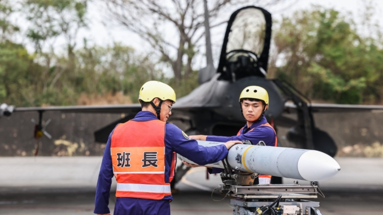 一週經濟回顧:台灣軍售