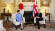 高市会晤斯塔默 推动英日国防与科技合作