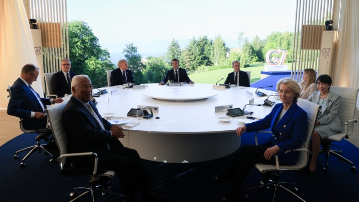 川普抵達法國G7峰會 戰爭貿易AI都是討論重點