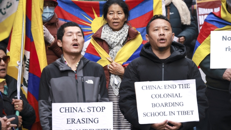 美兩黨議員致信國務院 反制中共民族團結惡法