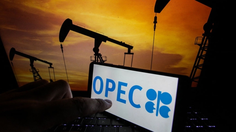 OPEC+擬調升石油產量配額 伊朗擬海峽收服務費