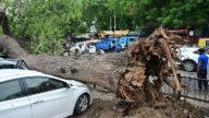 連續暴雨12死 印度垃圾山、隧道坍塌多地交通中斷