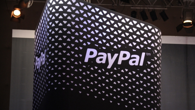 【財經簡訊】曾經行業巨頭 PayPal收購案遭熱議