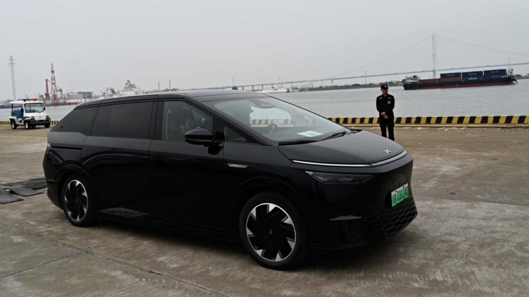 高溫「趴窩」頻發 小鵬召回3.3萬輛電動車