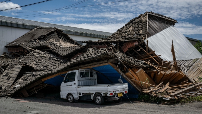 熊本強震釀14死 萬戶斷水電 政府全力搜救