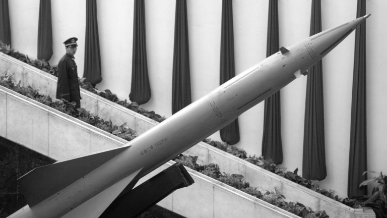 中伊軍售曝光 伊朗急購400套中國發射器