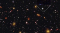 哈勃探测到早期宇宙星系发出的紫外光