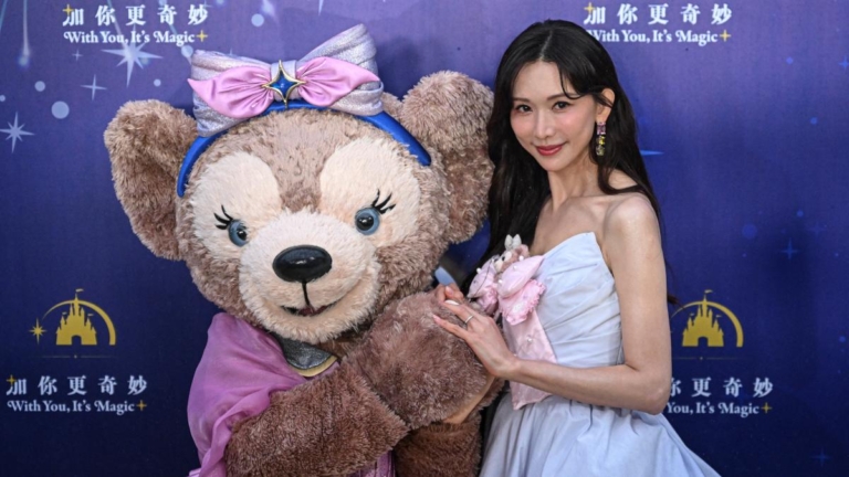 兩年前在鐵道放天燈遭舉報 林志玲誠懇回應