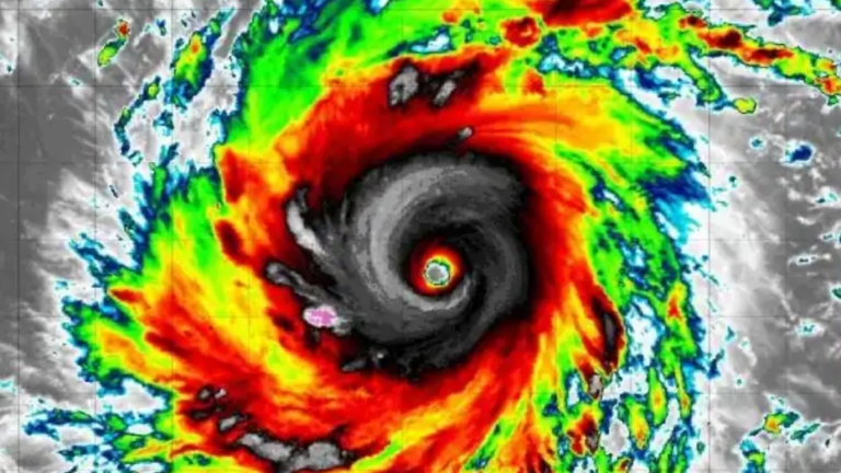 颱風「白海豚」或成太平洋「風王 」 直奔中國