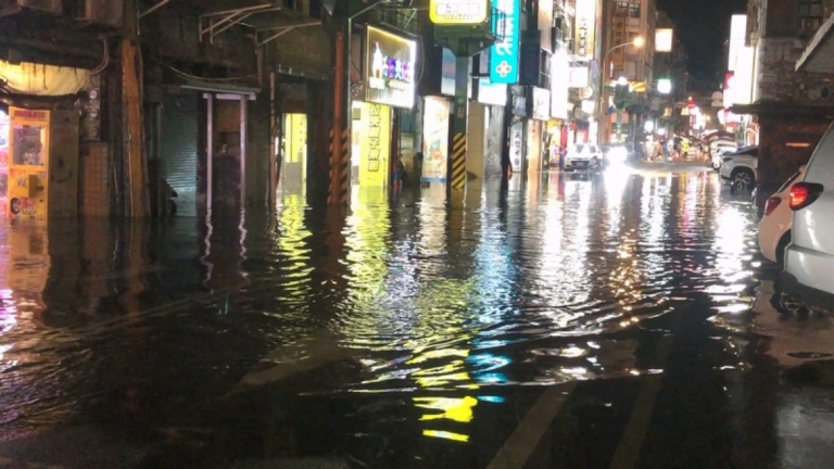 颱風白海豚今最接近台灣 今晚後進入中國浙江