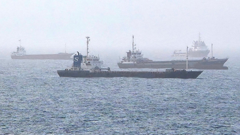 霍爾木茲海峽航運受阻 數千海員如陷囹圄