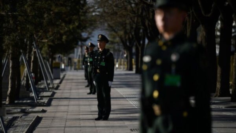 千百度：中共黨魁的軍權焦慮與兩大悖論
