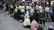 外國不讓進中共不准出 中國移民遭兩頭封鎖