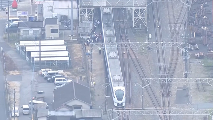 日本東武特快列車撞上除草工人 4人傷重不治