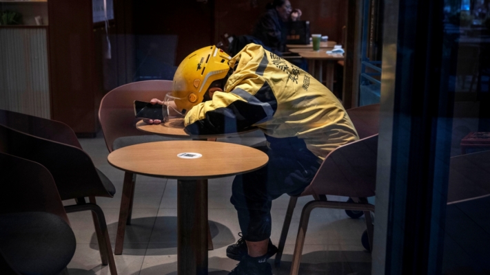 【禁聞】年輕人搶立遺囑 專家：社會失序下消極自保