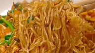 河南女為減肥不吃早飯晚飯 一個月反增100斤