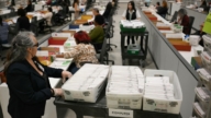 最新:法官阻止美国邮政总局收紧邮寄投票规则