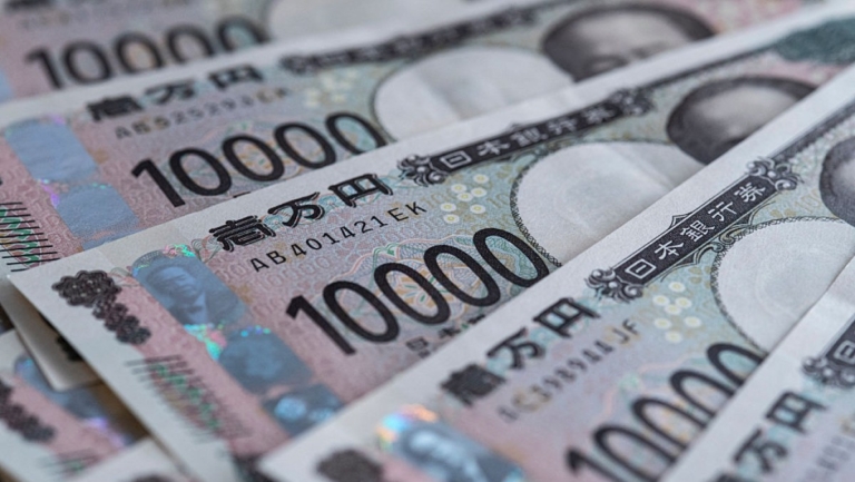日本砸15兆4千億支撐日圓 創史上最大單月干預紀錄