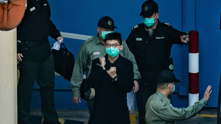 【短訊】黃之鋒獄中再遭控罪 週三答辯宣判