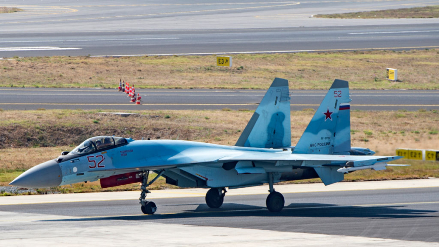 �ɼܶ�܊Su-35������ײ һ���w�ІT����