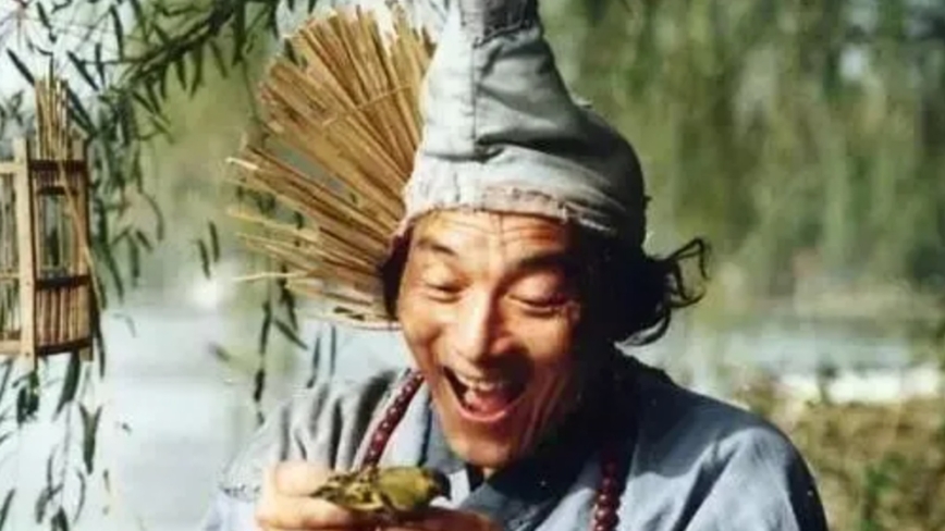 “济公”游本昌病亡 宣誓入党仅一年