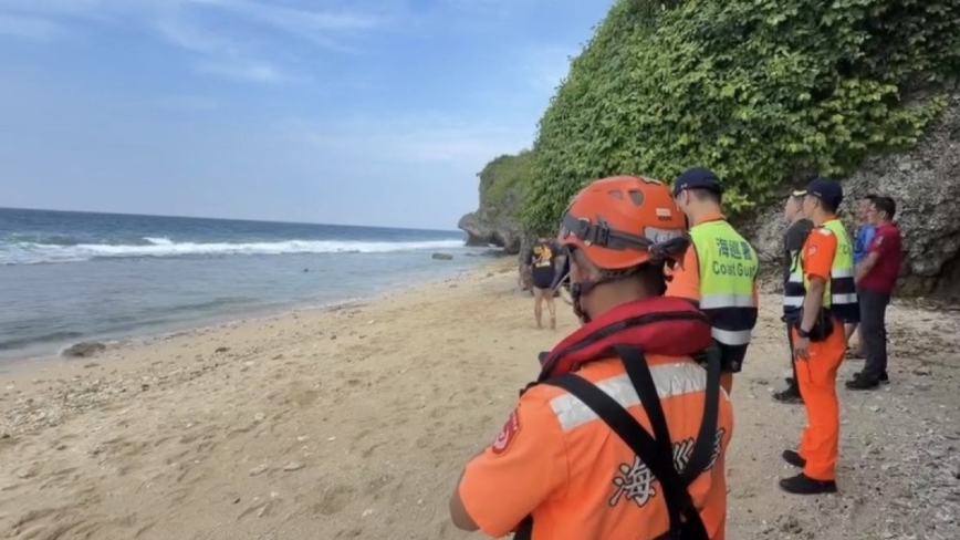 男游客小琉球戏水 遭离岸流带离 寻获无生命征象