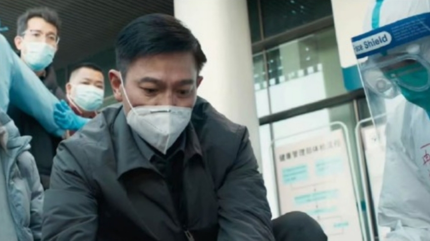 刘德华抗疫片《白衣逆行者》引争议 博主喊话：绝不会看
