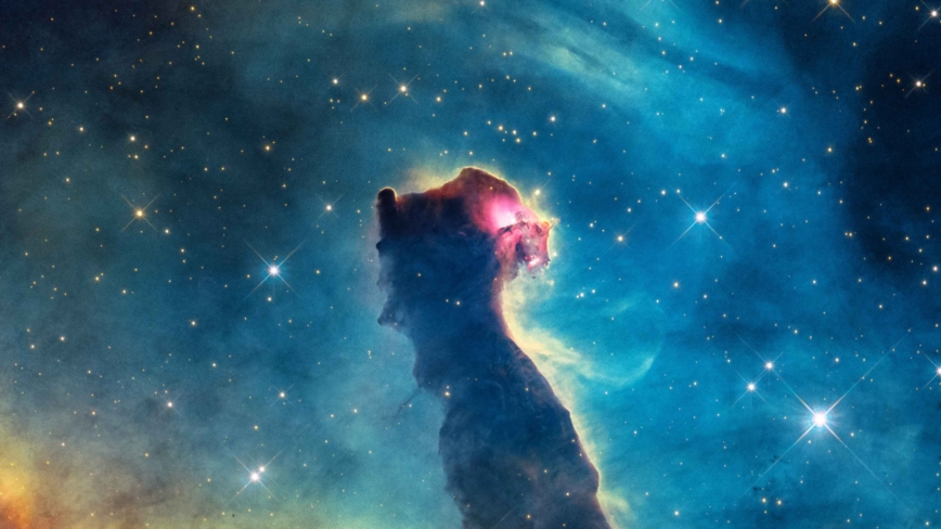 “猫头星云”回望 ！NASA发布7500光年外奇景